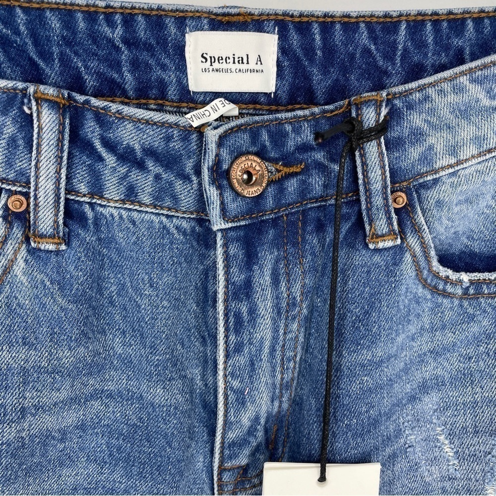 Mid Rise Distressed Jeans Pants - Picture 2 of 8